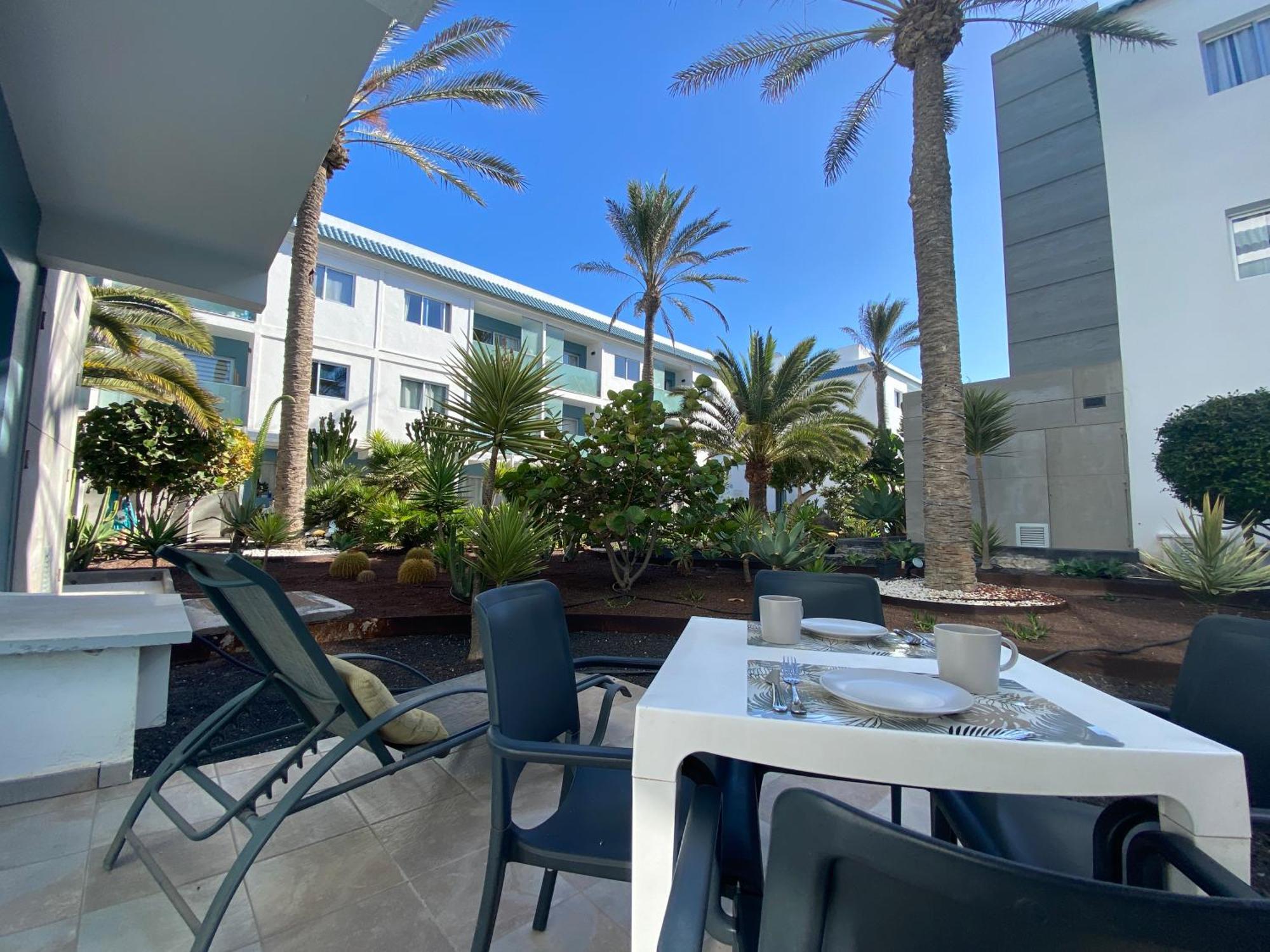Sun And Surf Stay Corralejo Exterior photo